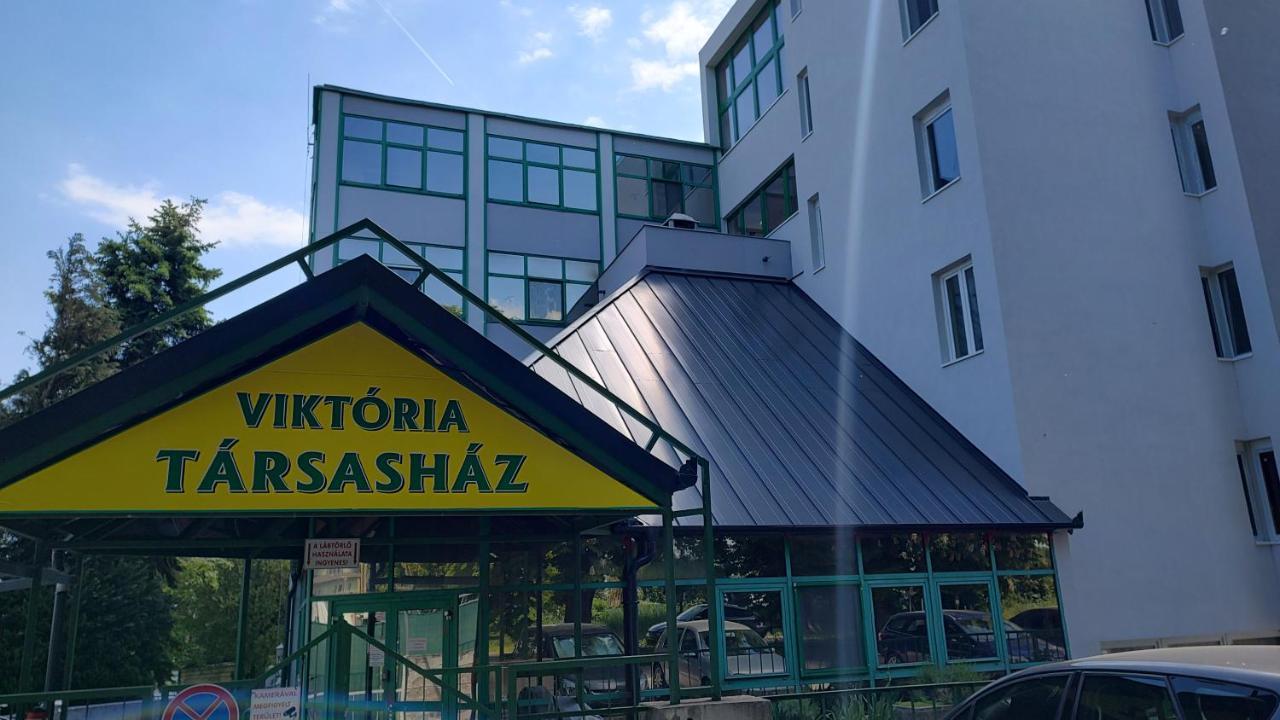 Mira Apartman Apartamento Keszthely Exterior foto