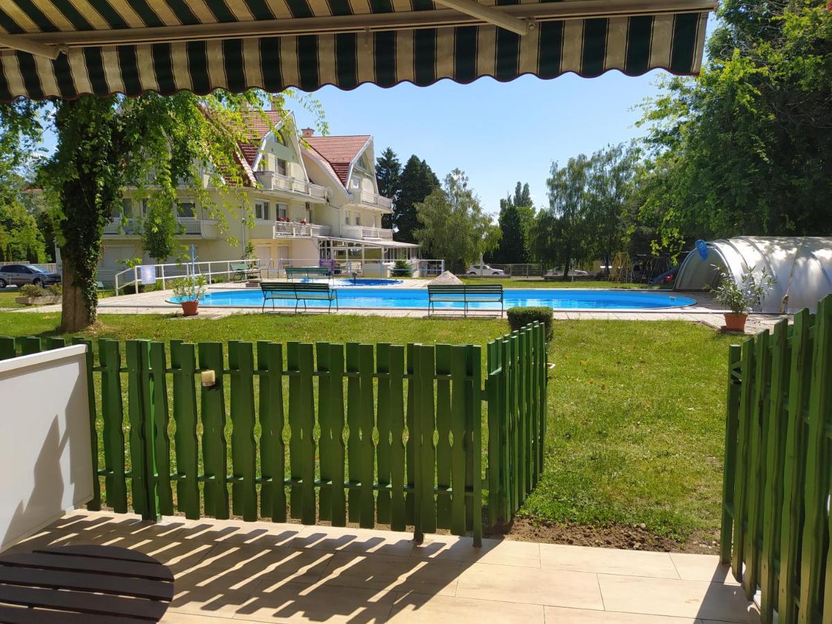 Mira Apartman Apartamento Keszthely Exterior foto